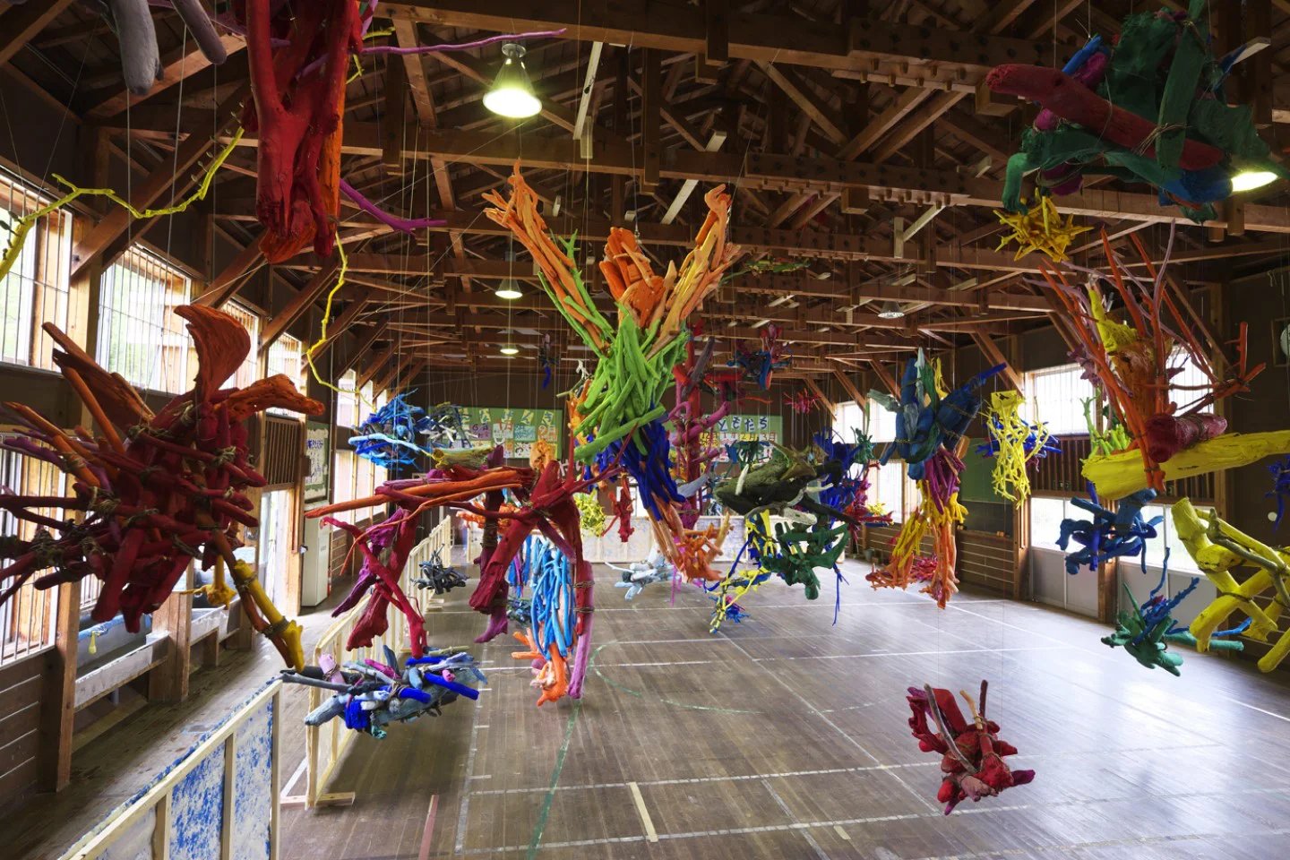 🎨 하치 & 타지마 세이조 그림책과 나무 열매 미술관 이미지 1